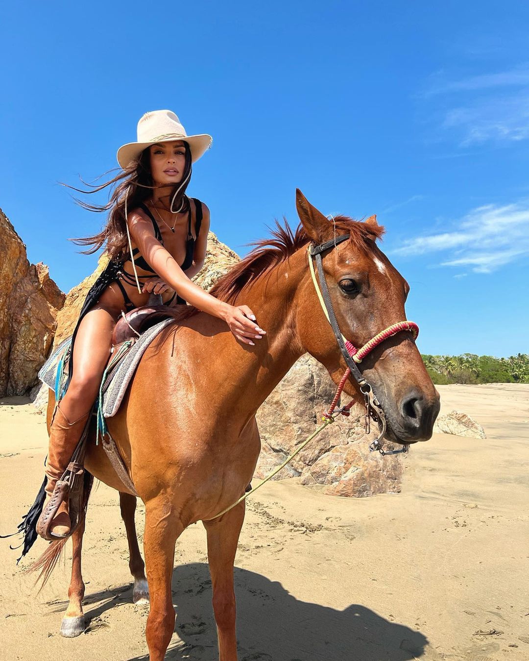 Klaudia el Dursi na koniu