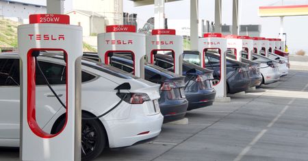 Tesla może mieć nowy, przełomowy sposób produkcji. Są przecieki na ten temat