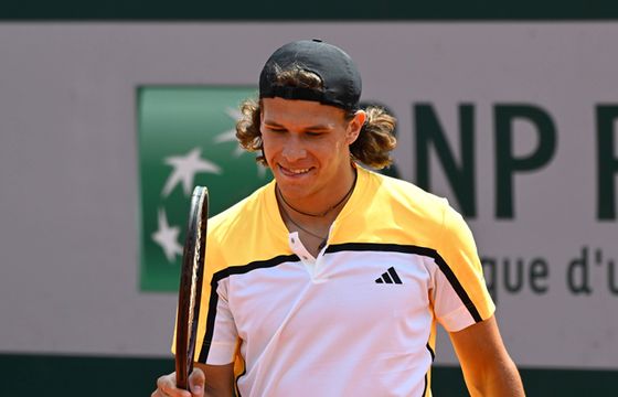 Polak w finale juniorskiego Roland-Garros. Gdzie obejrzeć mecz?