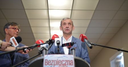 Powrót do szkoły. ZNP chce od premiera konkretów w kwestii warunków rozpoczęcia nauki w szkołach