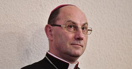 Strajk kobiet. Prymas Polski abp Wojciech Polak apeluje o nieodpowiadanie agresją