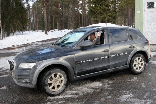 Audi Q5 przyłapane z niezadowolonym kierowcą