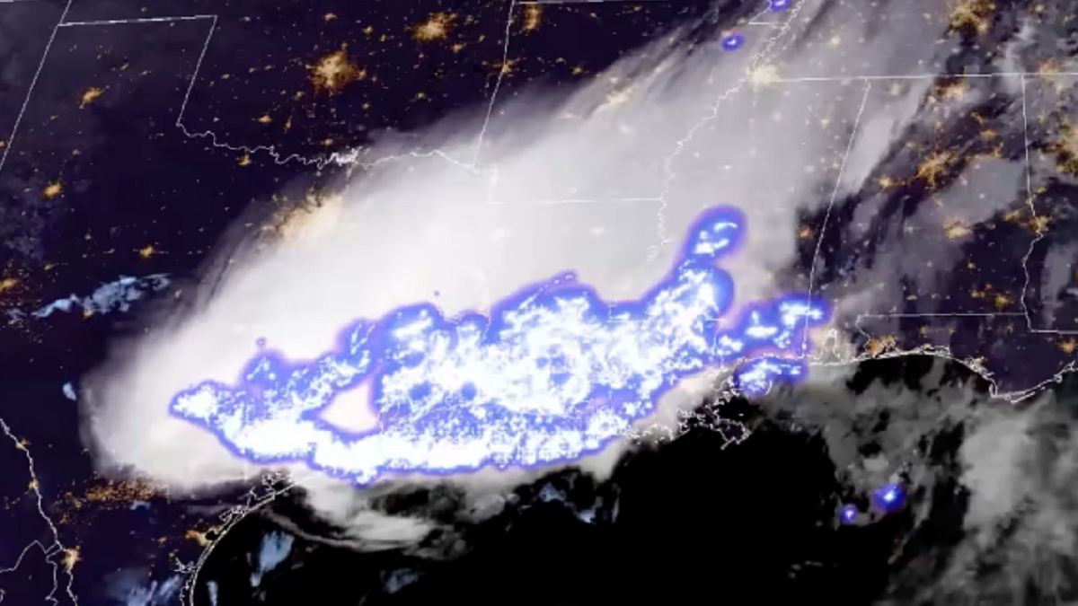 To były rekordowe błyskawice. Najdłuższa miała 768 km