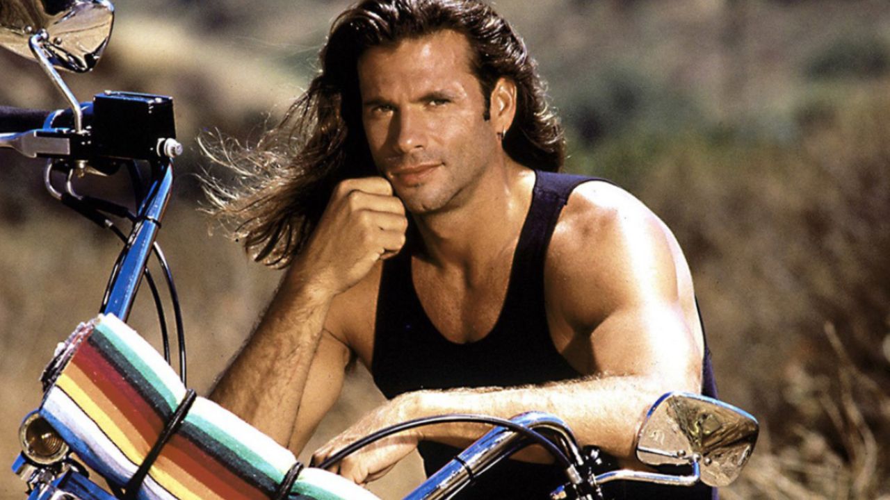 Lorenzo Lamas podbijał serca w "Renegacie". Jak teraz wygląda niegdysiejszy amant?