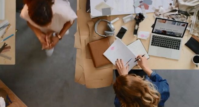 Branża odzieżowo-tekstylna kampanią zachęca do podjęcia w niej pracy