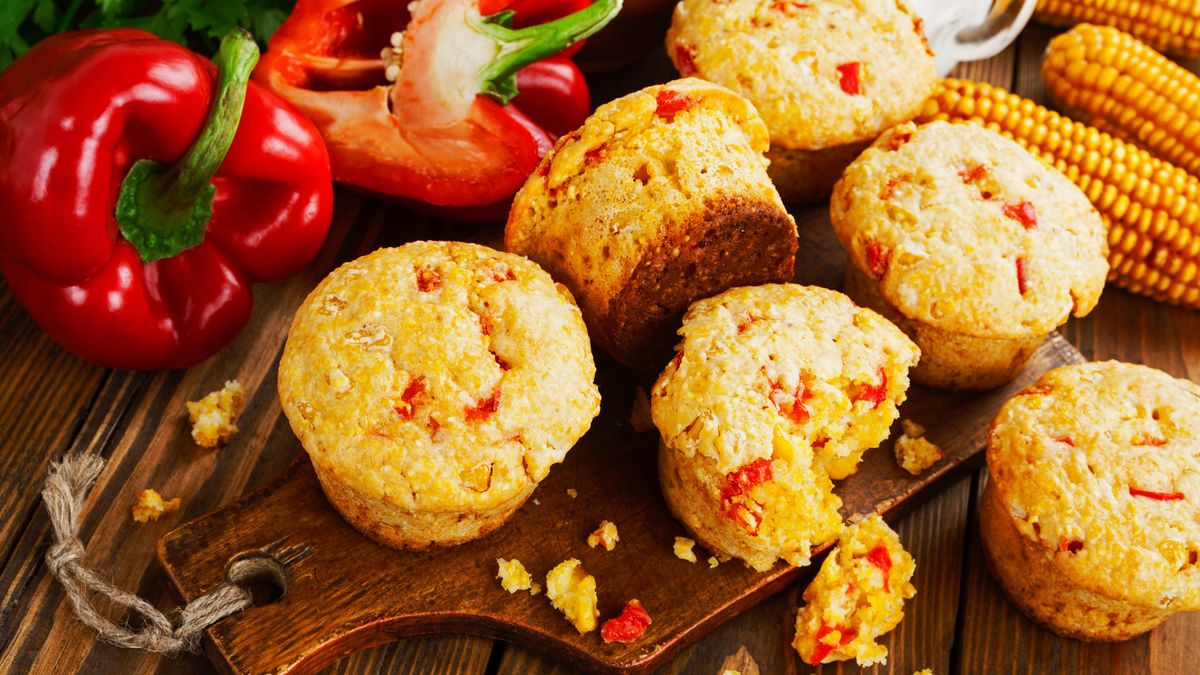 Wytrawne muffinki to pomysł na pożywną przekąskę