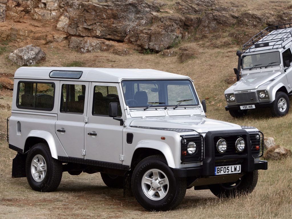 Land Rover Defender Silver Limited Edition (2005)