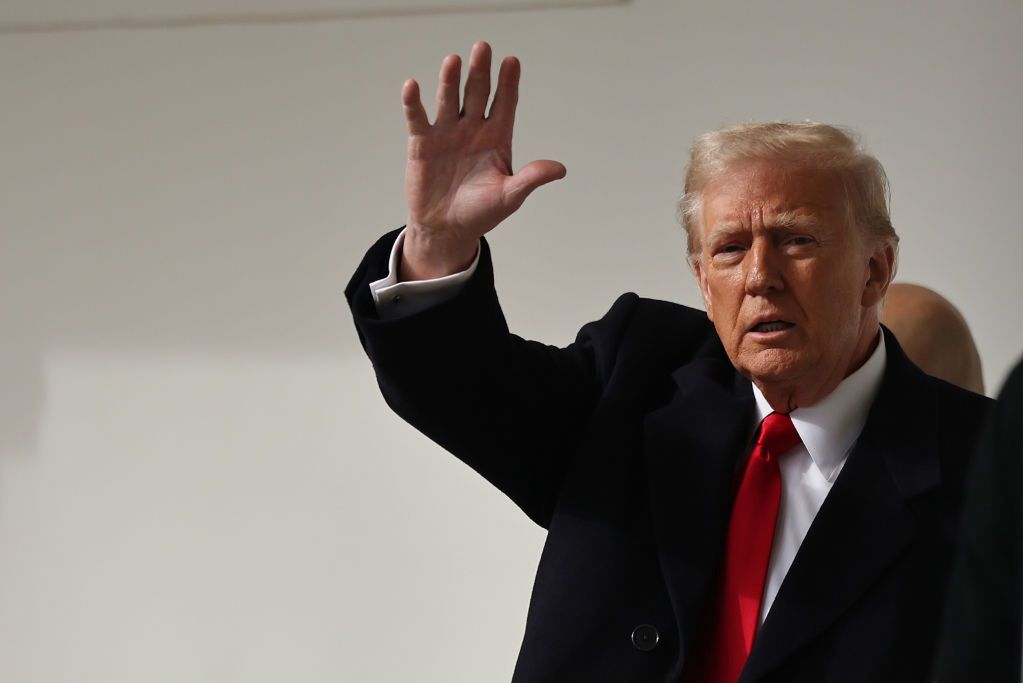 Trumps Pläne: 1 Billion aus Saudi-Arabien und ein größeres USA