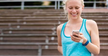Fitbit: "Apple Watch nie ma żadnego wpływu na sprzedaż opasek fitness"