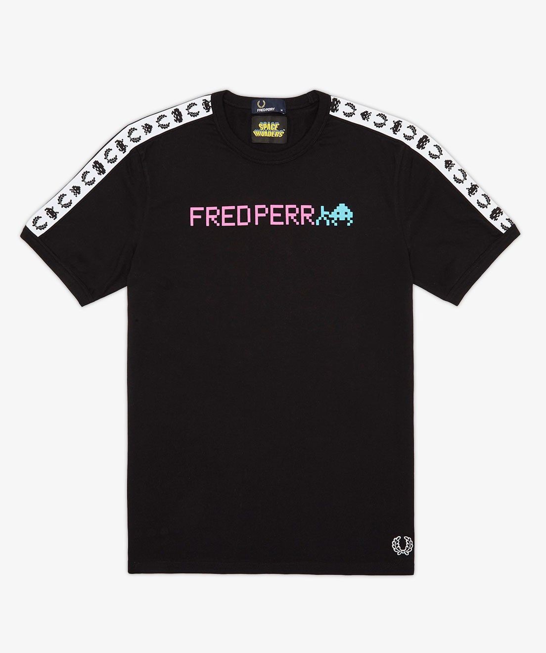 Klasyka gier na koszulce. Kultowa marka Fred Perry stworzyła serię ubrań dla fanów Space Invaders 2