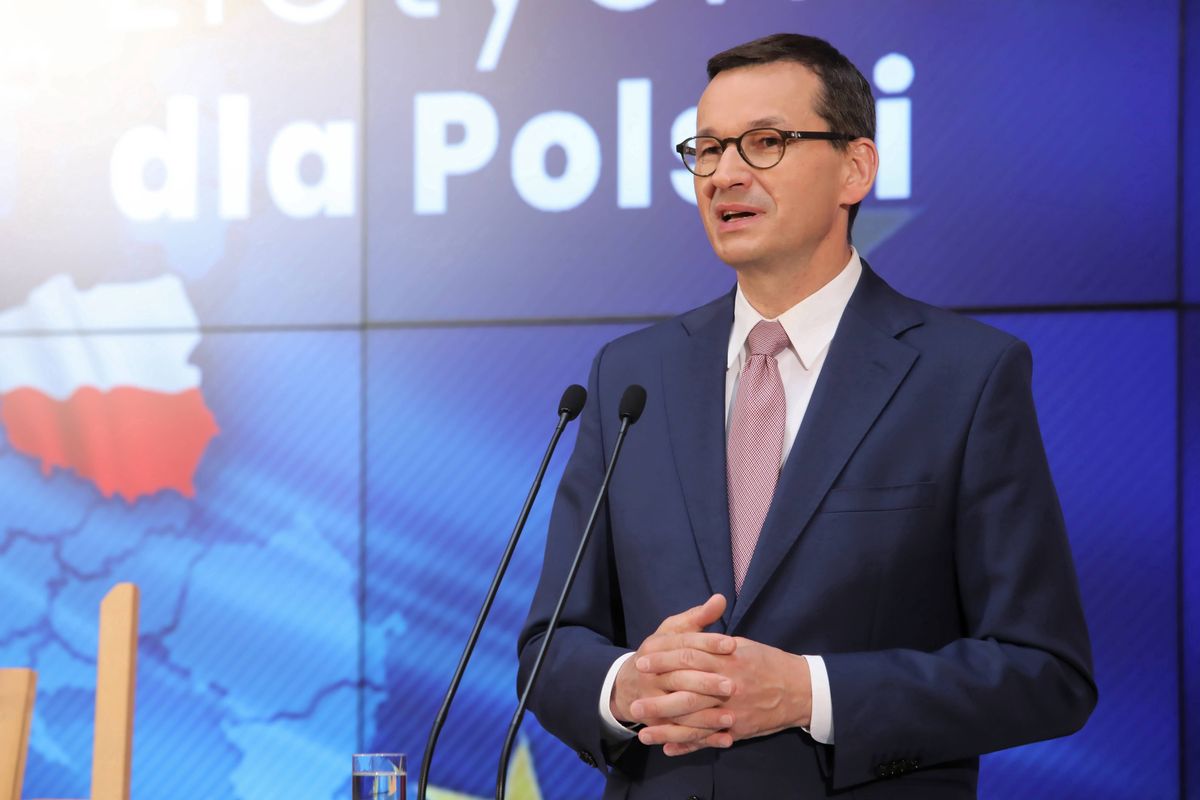Sondaż: Polacy ocenili wyniki unijnego szczytu. Rząd ma powody do dumy