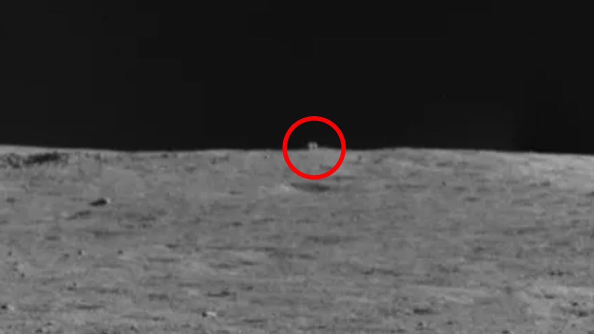 Chiński łazik Yutu 2 sfotografował tajemniczy obiekt na niewidocznej stronie księżyca