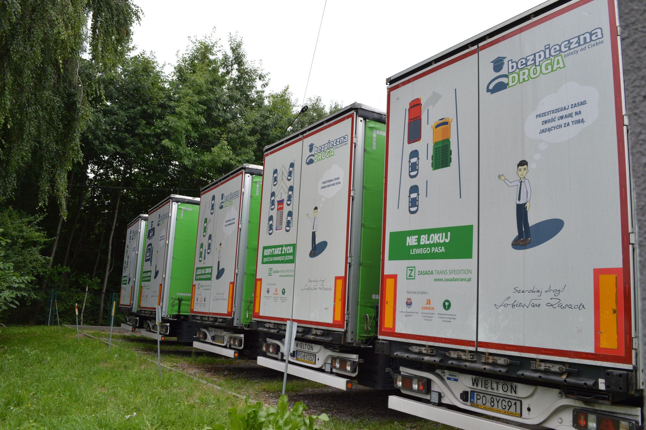 Grafiki przyciągają uwagę