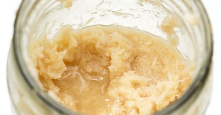 Syrop pij 2 razy dziennie. Kilogramy zaczną spadać
