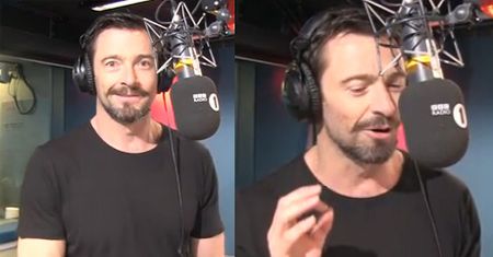 JAK ŚPIEWA Hugh Jackman...