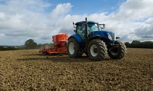 Podwyżki KRUS dla rolników. Nowe stawki od kwietnia