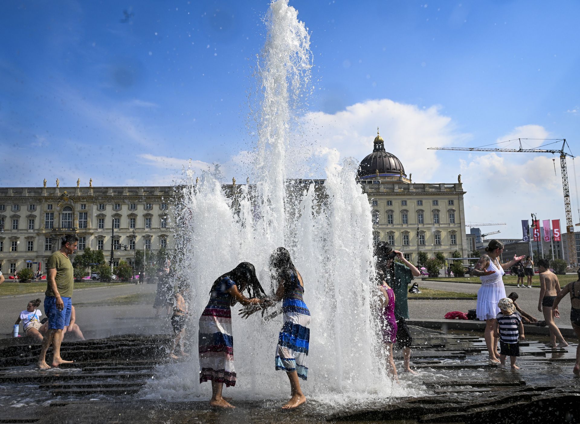 WHO: Over 1,300 Deaths in Europe Since Record Heatwave Began on June 21