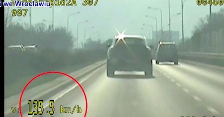 Wrocław. Testował Porsche w terenie zabudowanym. Skończyło się zabraniem prawa jazdy