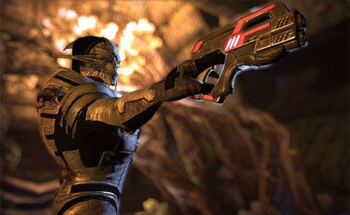 &quot;Mass Effect 2 na wielu platformach&quot; i kolejne opóźnienia gier od EA
