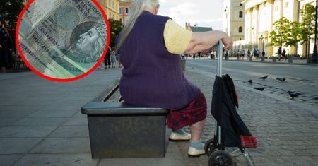 "Hej mamo, czy możesz mi pomóc?" 73-latka straciła oszczędności życia