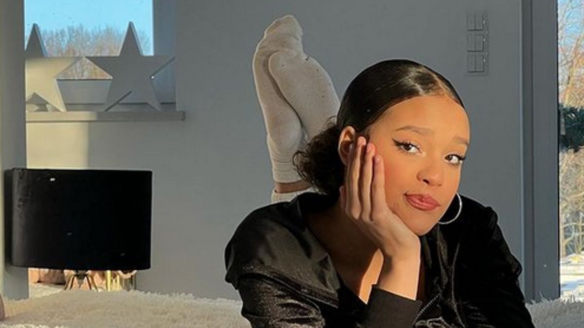 Tak mieszka Sara James. Ma aż dwa domy!