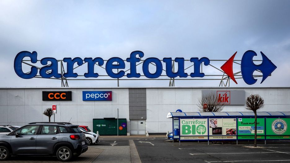 Carrefour wycofuje ze sklepów francuski ser