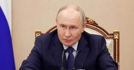 Ukraińskie drony przebiły się przez obronę rodzinnego miasta Putina. Wybuchł pożar