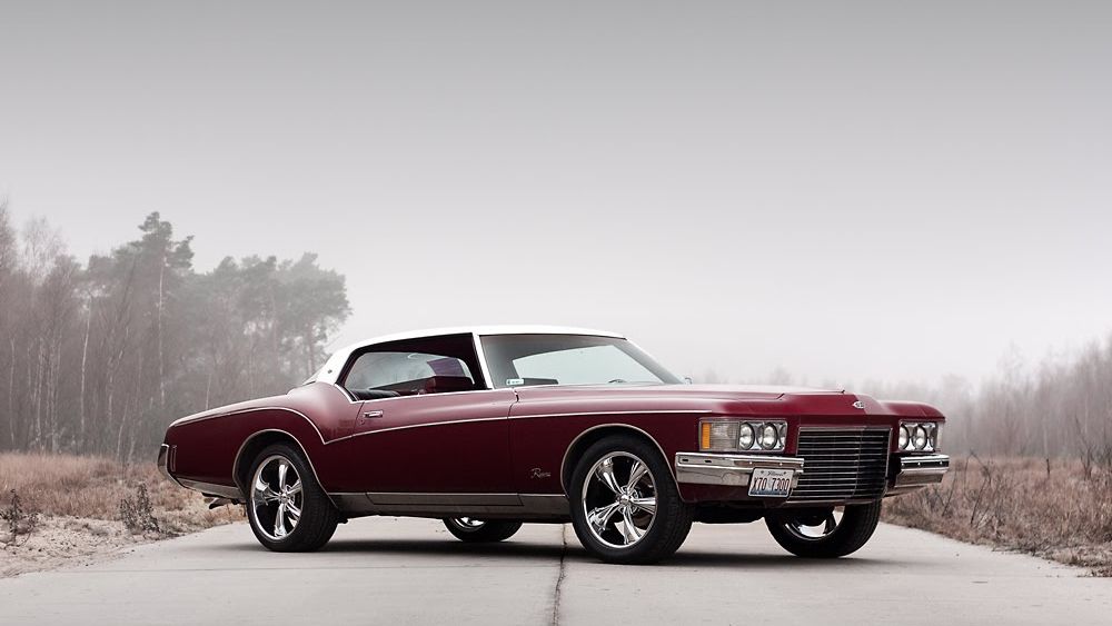 Buick Riviera Boattail 1
