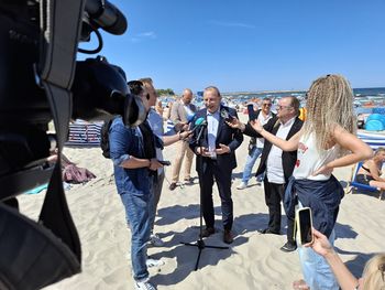 Rozpoczyna się remont usteckich falochronów. Dla turystów kąpieliska i plaże pozostaną otwarte