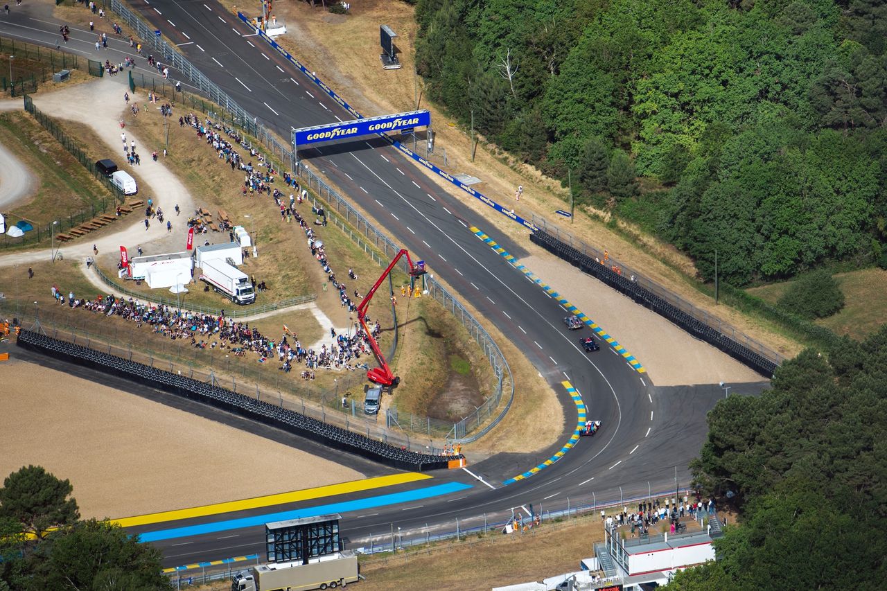 24h Le Mans 2023 widziane ze sterowca Goodyear Blimp