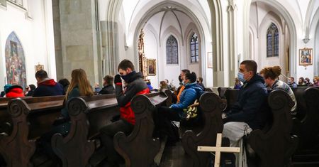 Są pierwsze wyniki liczenia wiernych. Rozczarowujące dane