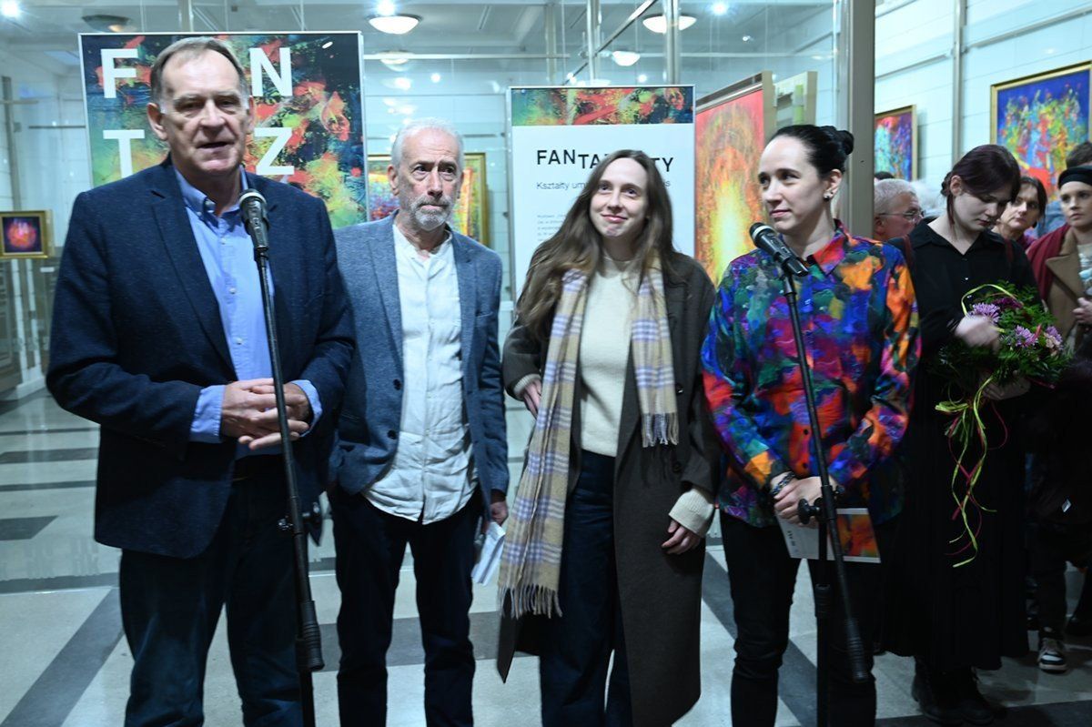 Stalowa Wola: Barwna wystawa Adama Magdziaka w Galerii Tło