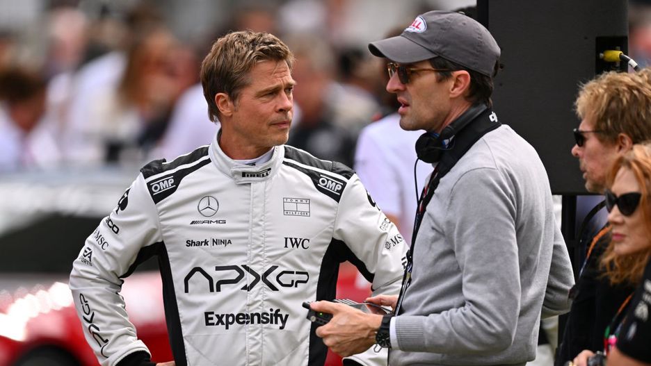 Brad Pitt i Joseph Kosinski na planie filmu "Apex"