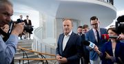 Donald Tusk zrobił zakupy. Dziennikarze sprawdzili prawdziwe ceny w dyskoncie