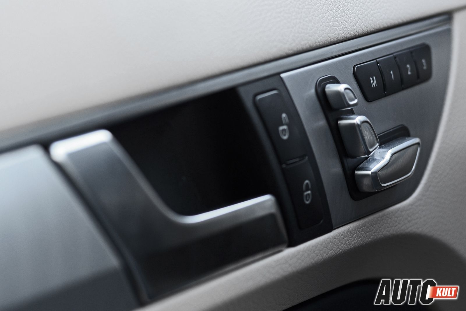 Mercedes-Benz E400 Coupé - test [galeria] 27