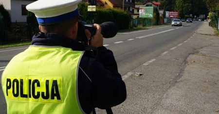 Nowa broń policji. Teleobiektyw i dron