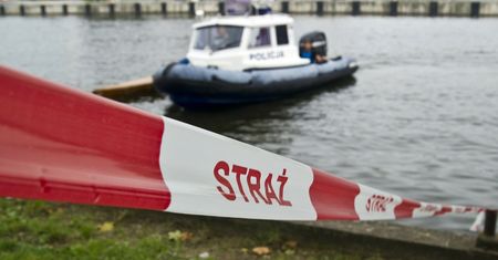 Tragedia w Czerniejowie. Z rzeki wyłowiono ciało mężczyzny