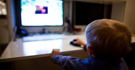 Pornografia będzie blokowana? Premier już dziś odniesie się do projektu