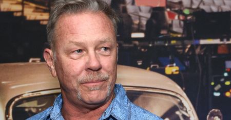 James Hetfield wyszedł z odwyku. Pierwszy raz pokazał się publicznie