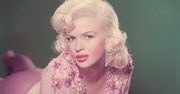 Jayne Mansfield – zapomniana seksbomba, która przyćmiła Sophię Loren. Zginęła tragicznie w młodym wieku