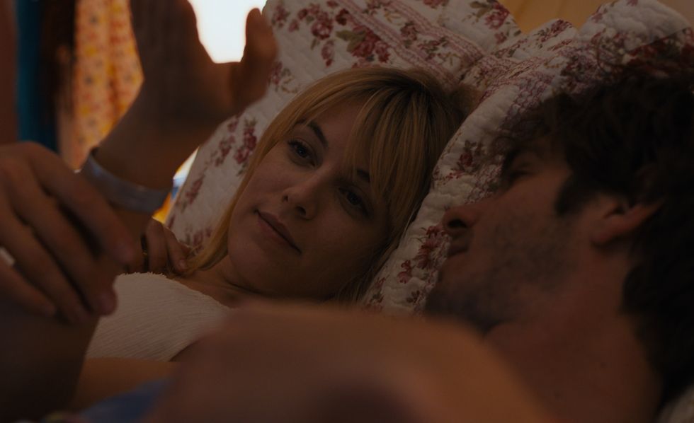 Kadr z filmu "Tajemnice Silver Lake" 