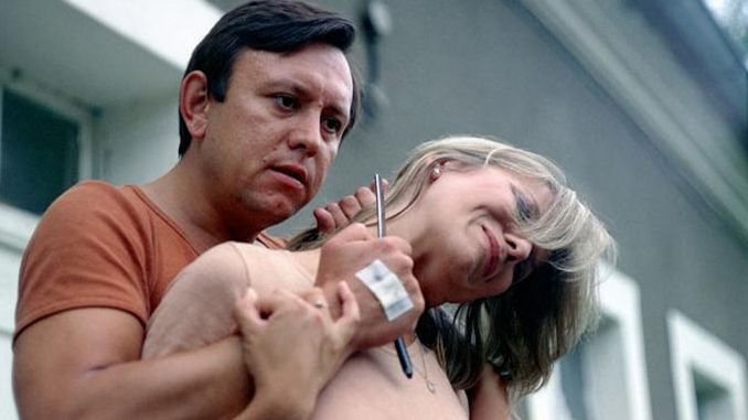 Zbigniew Buczkowski i Dorota Kamińska w filmie "Karate po polsku"