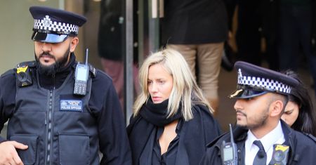 Caroline Flack z brytyjskiego "Love Island" przed sądem. Brutalnie zaatakowała partnera