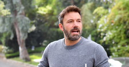 Ben Affleck w kasynie. Pijany flirtuje z tajemniczą blondynką