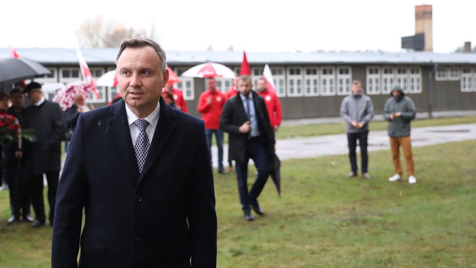 Prezydent RP Andrzej Duda podczas wizyty w Miejscu Pamięci II wojny światowej w Oranienburgu, w dawnym obozie Sachsenhausen. Niemcy, 9 listopada br.