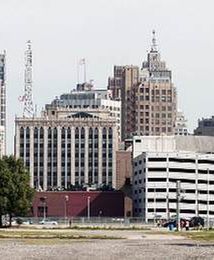 Detroit pod ochroną sądu upadłościowego: szansa na nowy początek