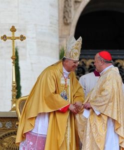 "Inaugurujemy jego publiczny kult"