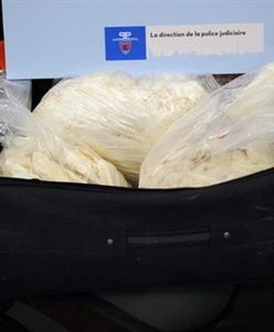 Masz obfity biust? Możesz wzbudzić podejrzenia