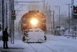 Przejazdy do Olsztyna wstrzymane z powodu opadów śniegu