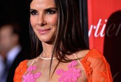 Sandra Bullock wciąż młoda i modna